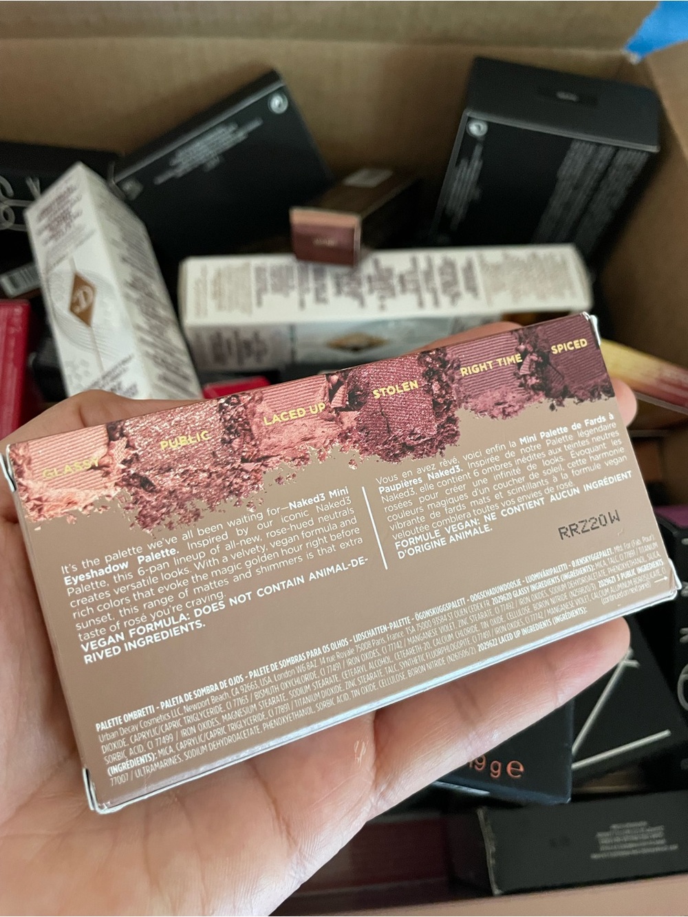 Urban Decay Naked3 Rose Gold Eyeshadow Palette - Pink - Picture 2 of 2